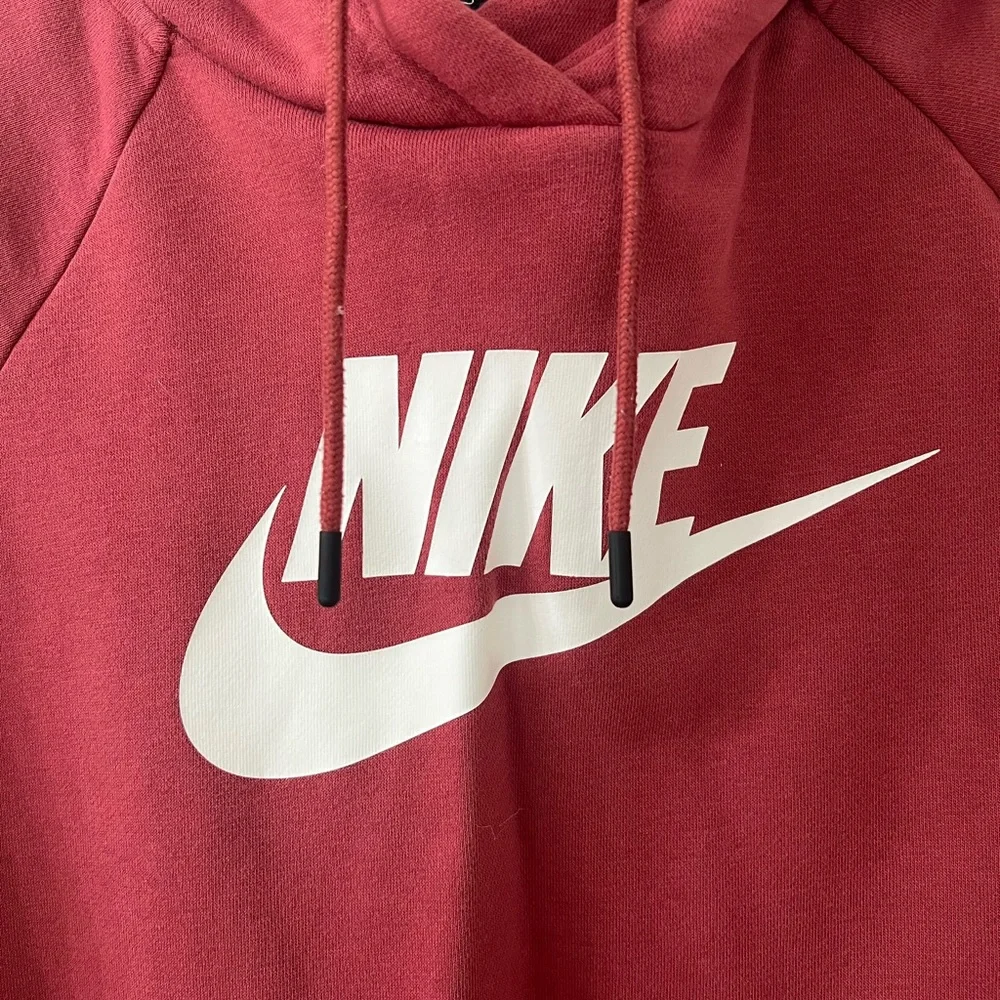 (NWOT) Red Nike Hoodie